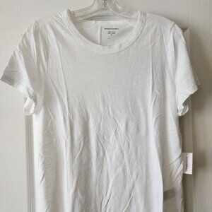 **NWT** Banana Republic Cozy Slub crewneck tshirt